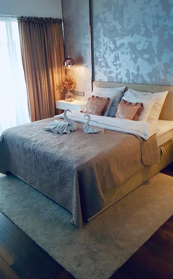 Hanza Tower -M&M Luxury Apartment 슈체친 외부 사진